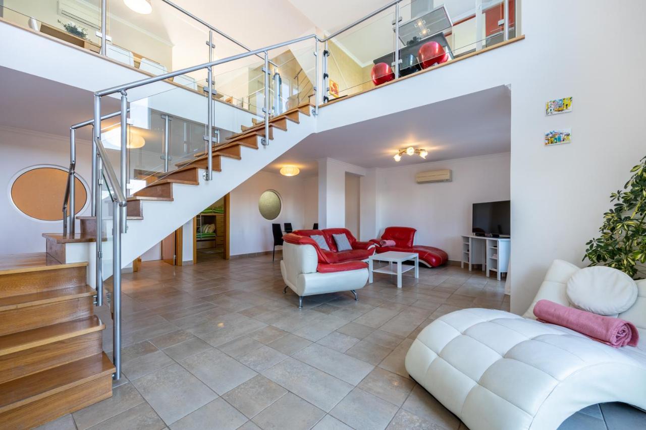 Your Villa Algarve Private Pool 5 Min Walk To Beach Burgau Eksteriør bilde