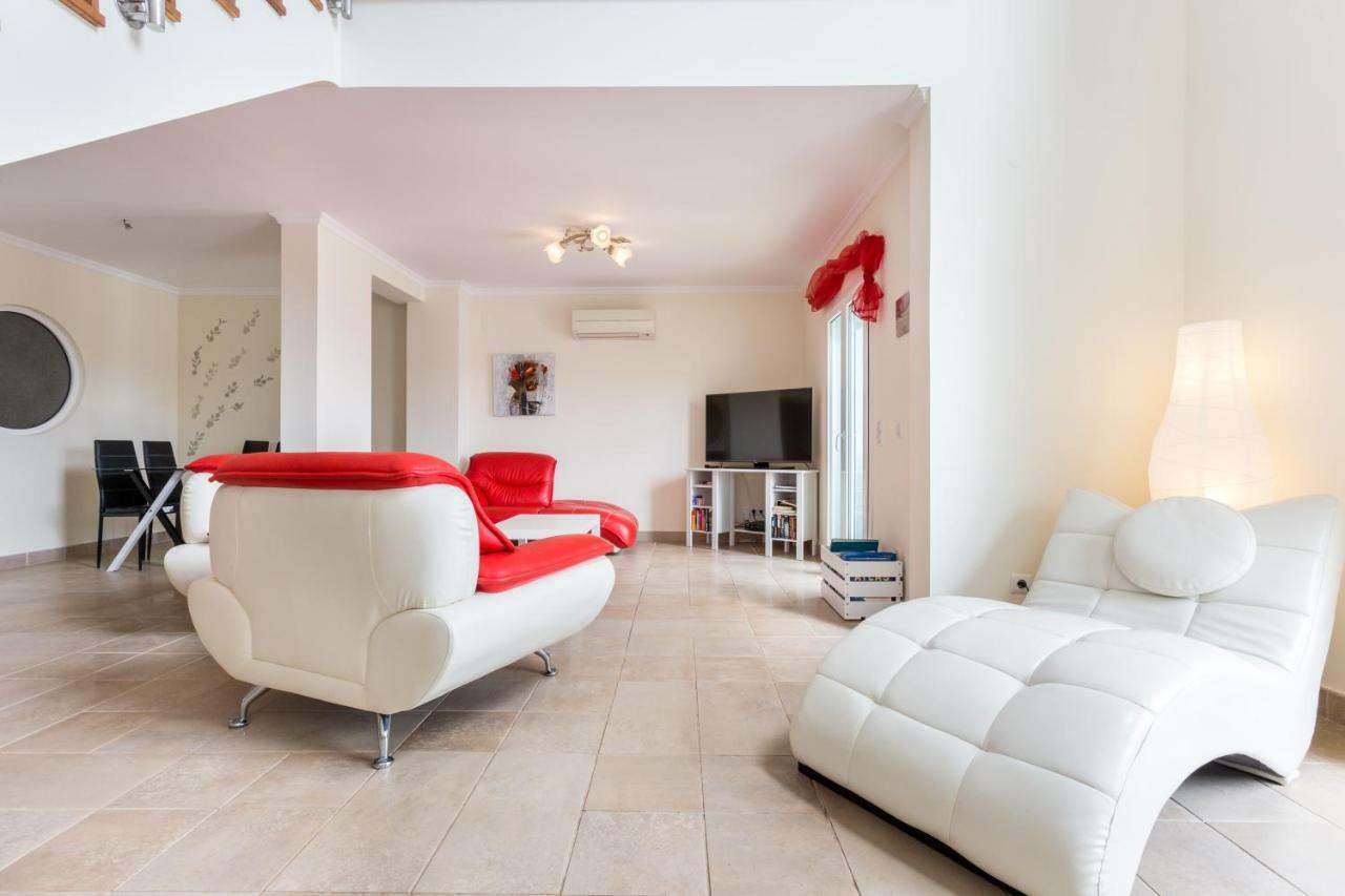 Your Villa Algarve Private Pool 5 Min Walk To Beach Burgau Eksteriør bilde